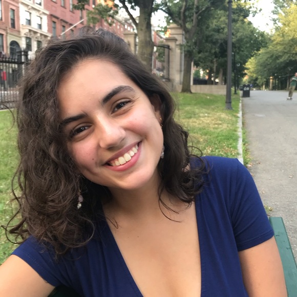 Meet your Posher, Alana - Picture 1 of 1